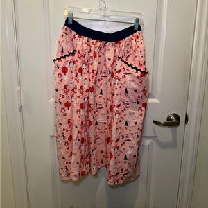 NWT Unique Vintage Winter Animals Print Skirt